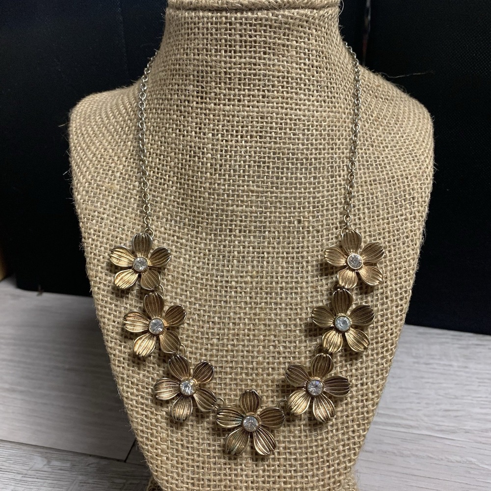 Vtg Antique Gold Floral Texture Necklace Rhinestone Center 18" Lobster Extension